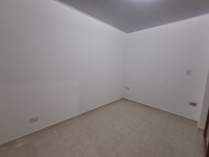 Apartamento de 3 alcobas en arriendo en La Gloria, Medellín, 75 m² · foto 12 de 20
