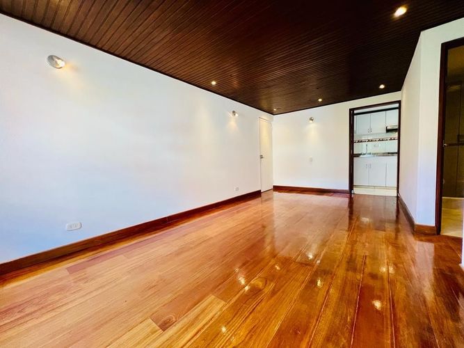 Apartamento de 3 alcobas en venta en Bella Suiza, Bogotá, 65 m² · foto 5 de 20