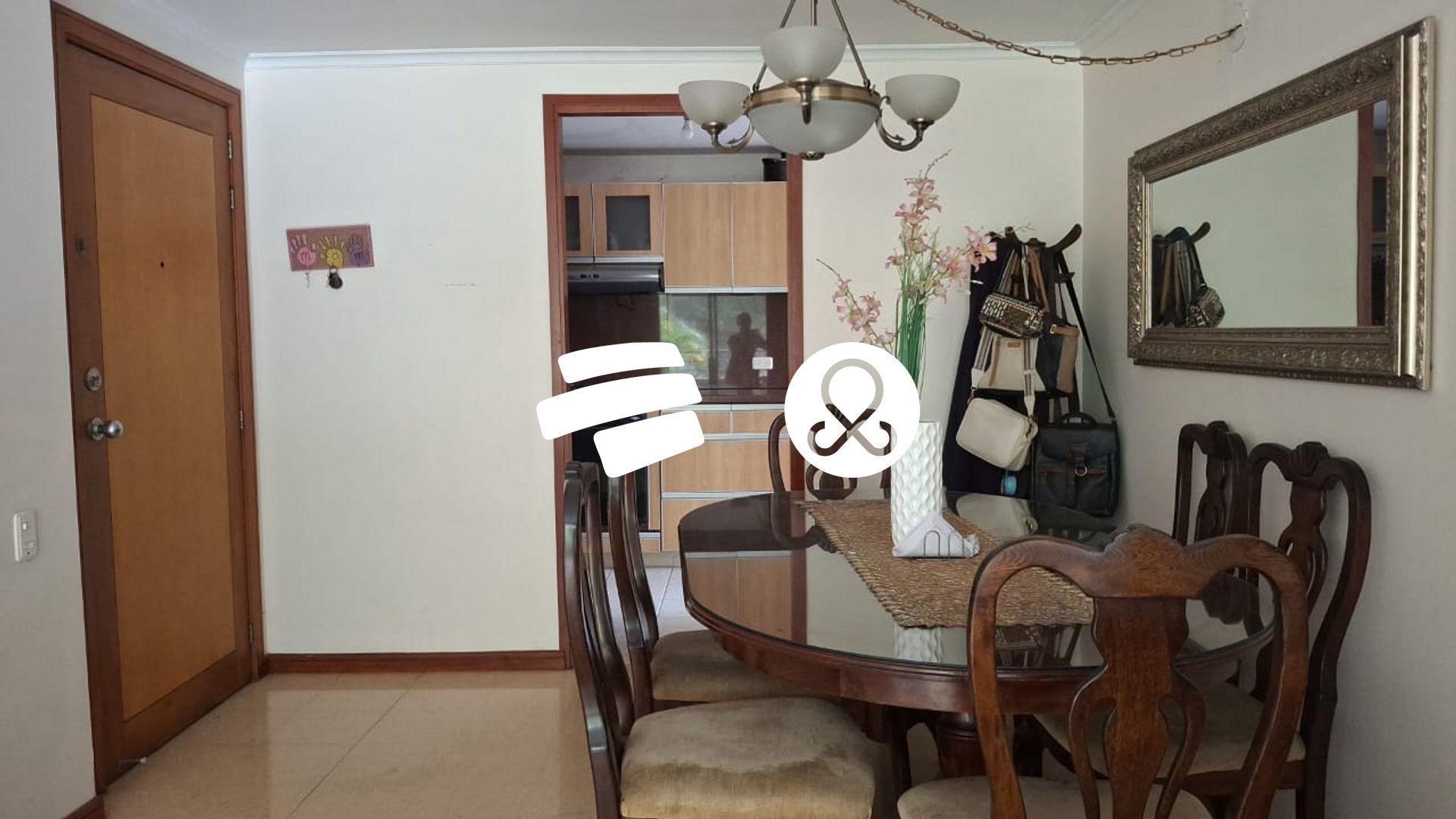 Apartamento en venta en El Poblado, Medellín · foto 6 de 23