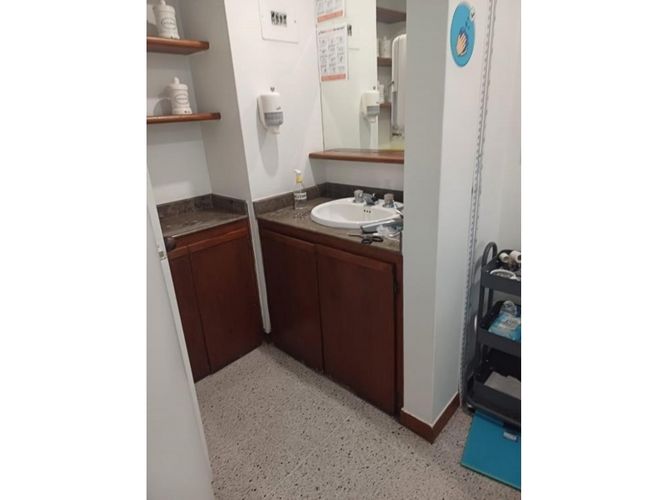 Consultorio en venta en Patio Bonito, Medellín, 29 m² · foto 7 de 10