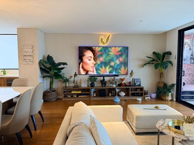 Apartamento de 4 alcobas en venta en El Poblado, Medellín, 230 m² · foto 5 de 18