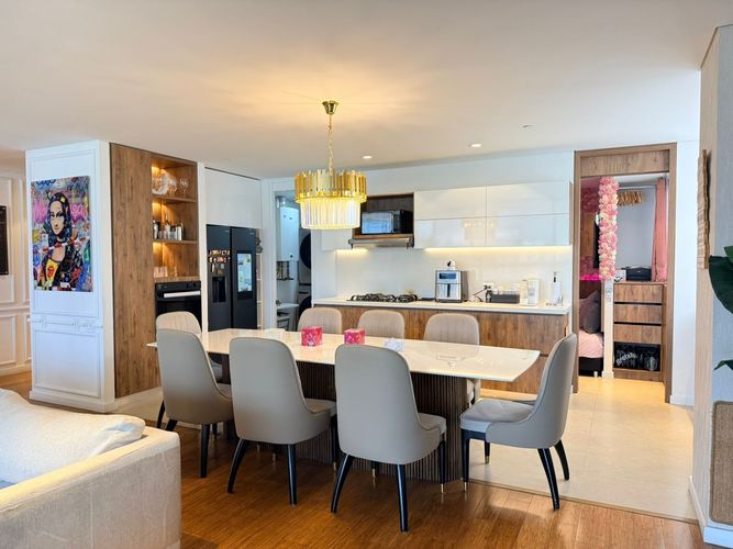 Apartamento de 4 alcobas en venta en El Poblado, Medellín, 230 m² · foto 13 de 18