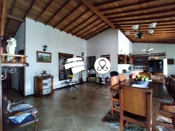 Casa de 3 alcobas en venta en Machado, Copacabana, 2000 m² · foto 17 de 24