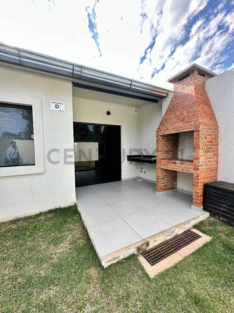 DUPLEX A ESTRENAR EN 1ER BARRIO DE LUQUE A METROS DE LA RUTA LUQUE-LIMPIO — foto 3