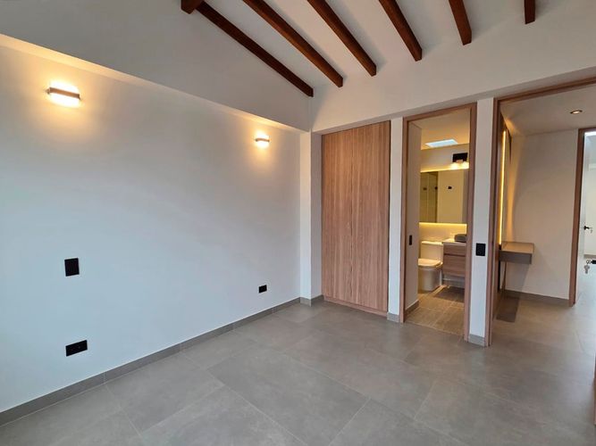 Casa de 3 alcobas en venta en El Porvenir, Rionegro, 174 m² · foto 8 de 13