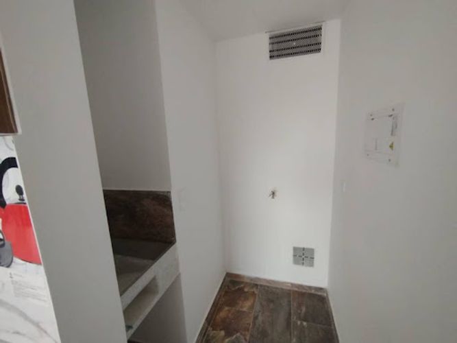 Apartamento de 3 alcobas en venta en Santa Rosita, Bogotá, 60 m² · foto 7 de 15