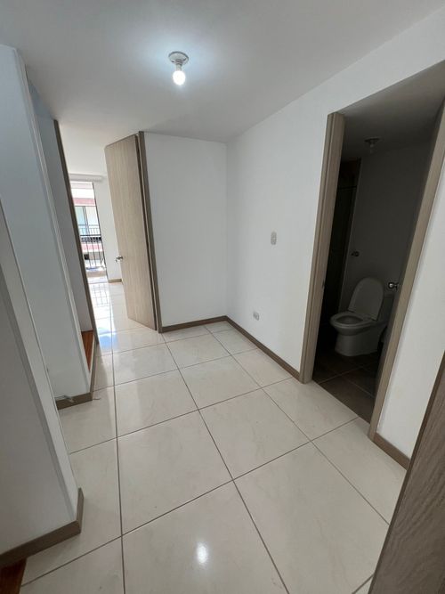 Casa de 4 alcobas en arriendo en Playa Rica, Dosquebradas, 156 m² · foto 9 de 15
