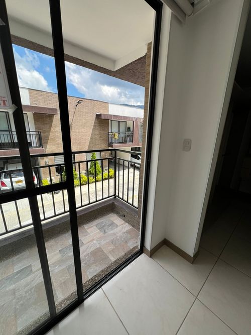 Casa de 4 alcobas en arriendo en Playa Rica, Dosquebradas, 156 m² · foto 7 de 15