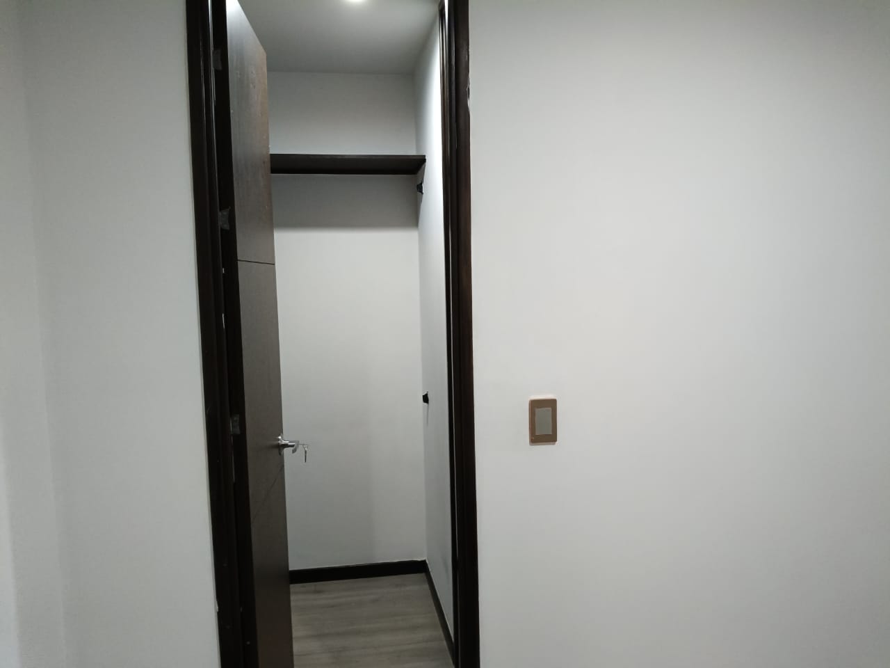 Apartamento en arriendo en Castropol, Medellín · foto 6 de 21