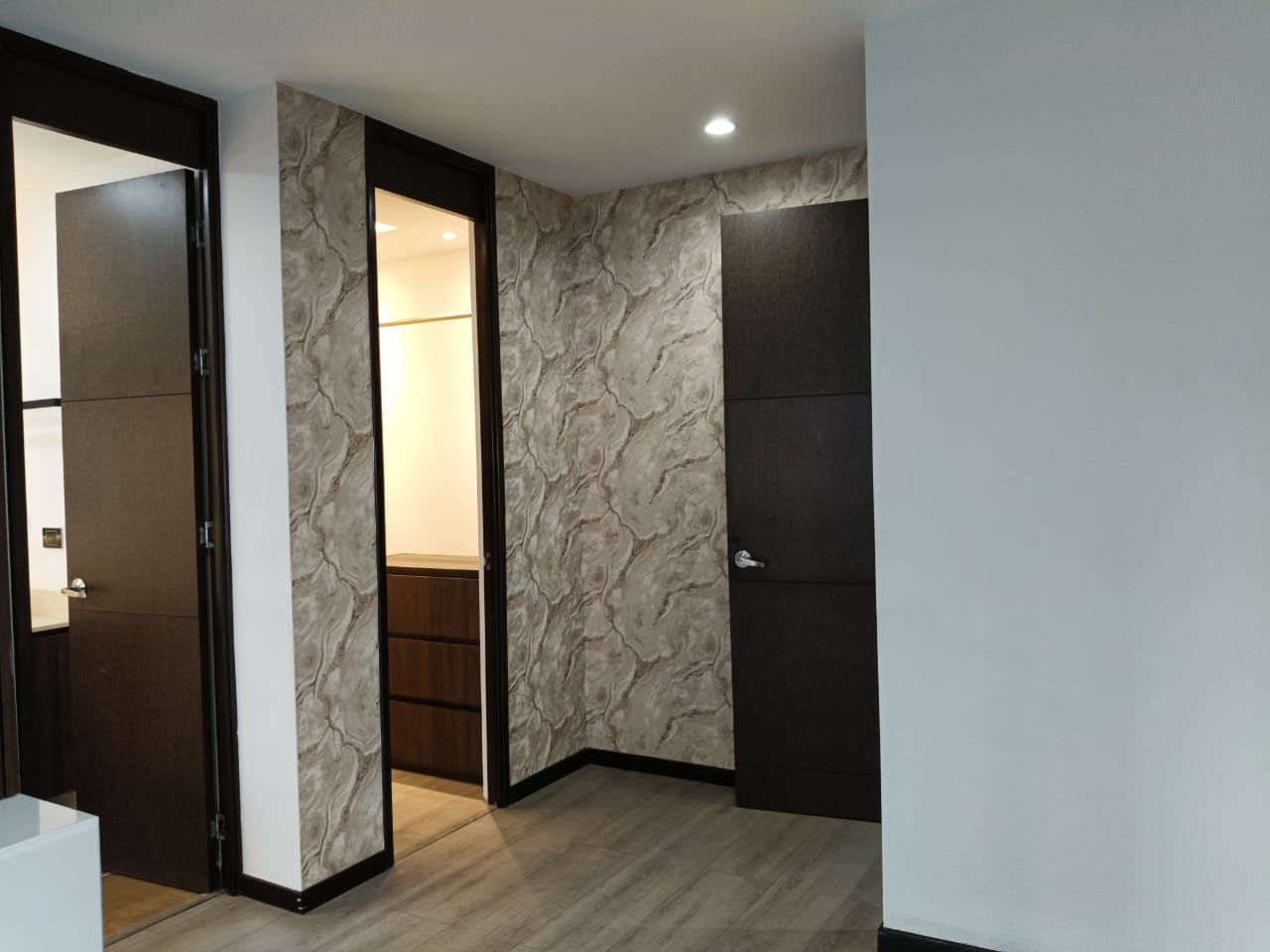 Apartamento en arriendo en Castropol, Medellín · foto 14 de 21