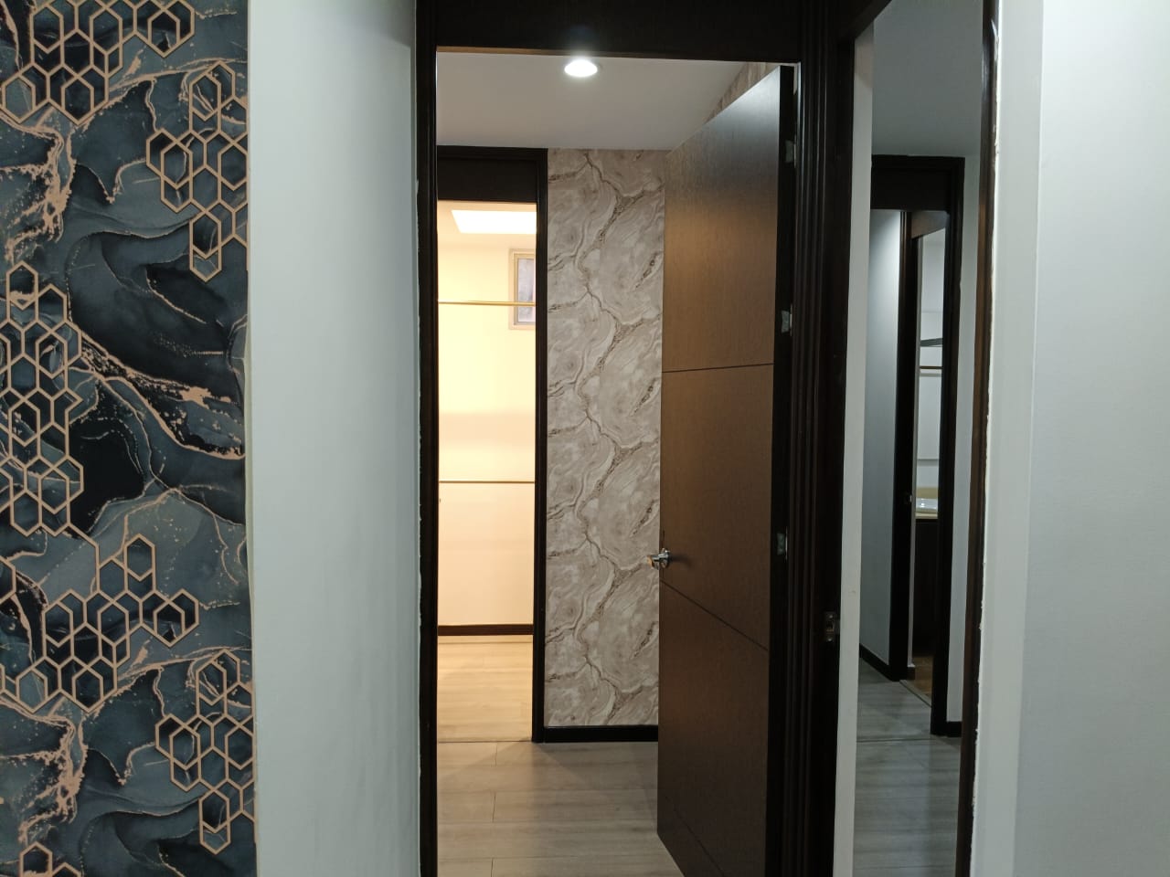 Apartamento en arriendo en Castropol, Medellín · foto 18 de 21