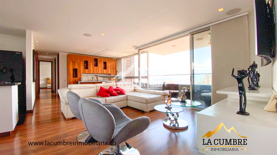 Apartamento de 3 alcobas en arriendo en Castropol, Medellín, 138 m² · foto 2 de 16