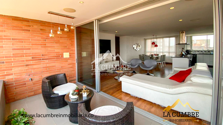 Apartamento de 3 alcobas en arriendo en Castropol, Medellín, 138 m² · foto 7 de 16