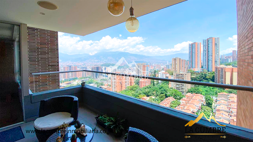 Apartamento de 3 alcobas en arriendo en Castropol, Medellín, 138 m² · foto 8 de 16