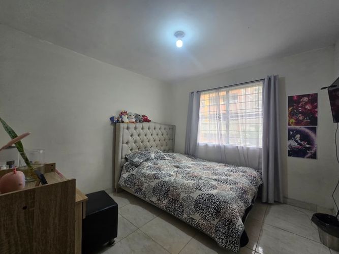 Casa de 8 alcobas en venta en Laureles, Medellín, 603 m² · foto 8 de 15