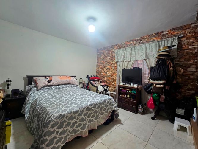 Casa de 8 alcobas en venta en Laureles, Medellín, 603 m² · foto 9 de 15