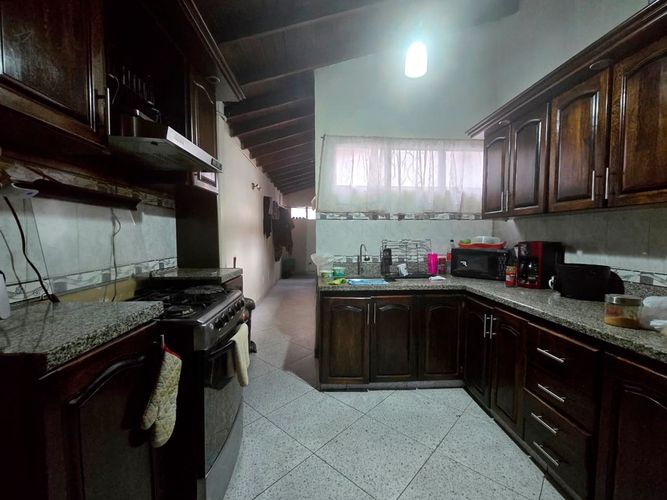 Casa de 8 alcobas en venta en Laureles, Medellín, 603 m² · foto 5 de 15