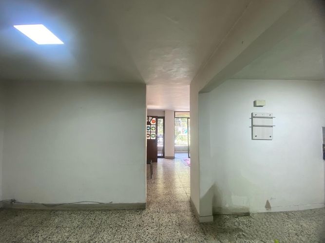 Oficina en arriendo en San Marcos, Envigado, 110 m² · foto 3 de 8