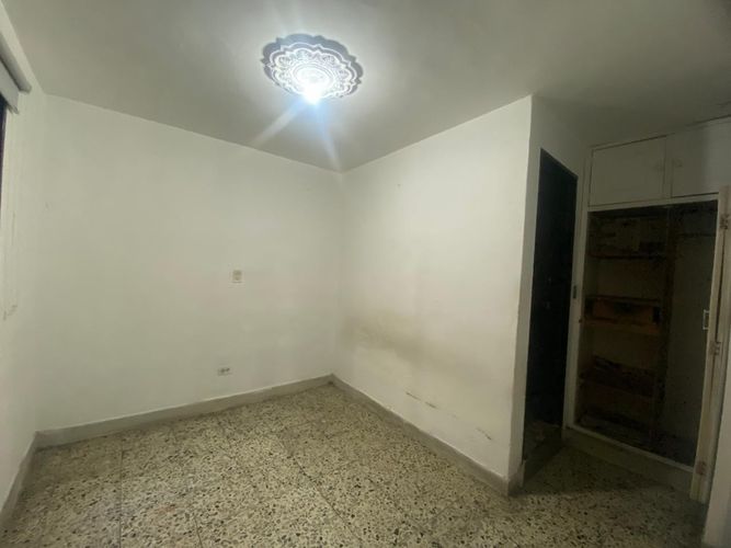 Oficina en arriendo en San Marcos, Envigado, 110 m² · foto 4 de 8