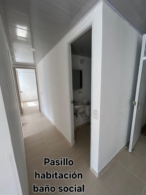 Apartamento de 2 alcobas en venta en La Ceibita, Jamundí, 64 m² · foto 13 de 24