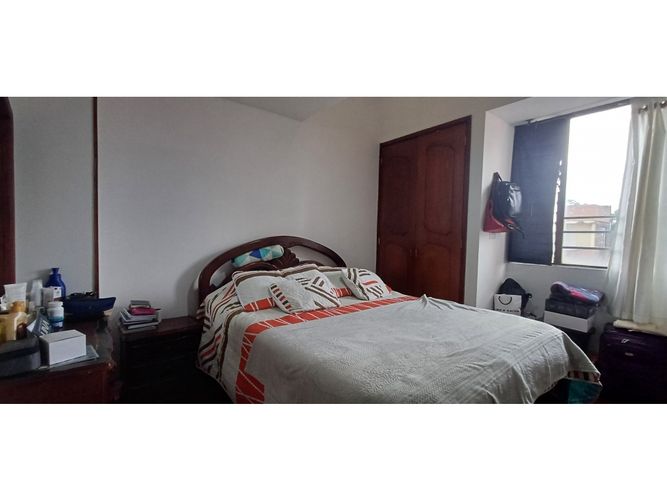 Apartamento de 3 alcobas en venta en Acevedo Tejada, Bogotá, 76 m² · foto 4 de 10