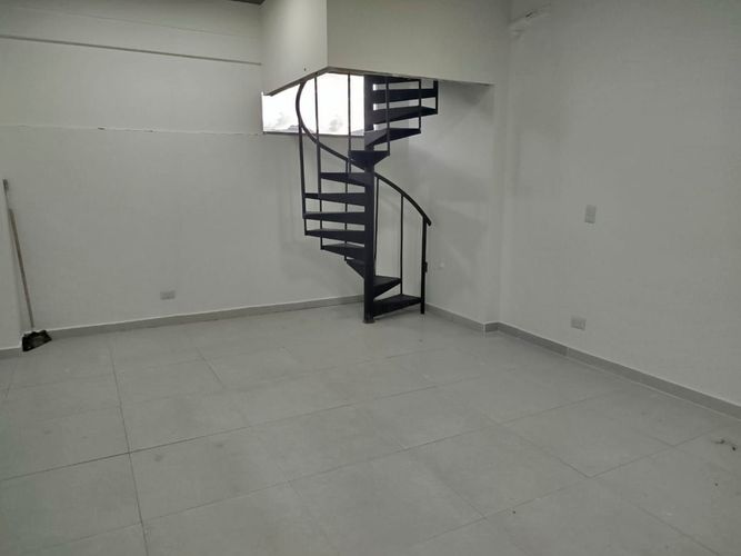 Local en arriendo en El Poblado, Medellín, 50 m² · foto 5 de 7