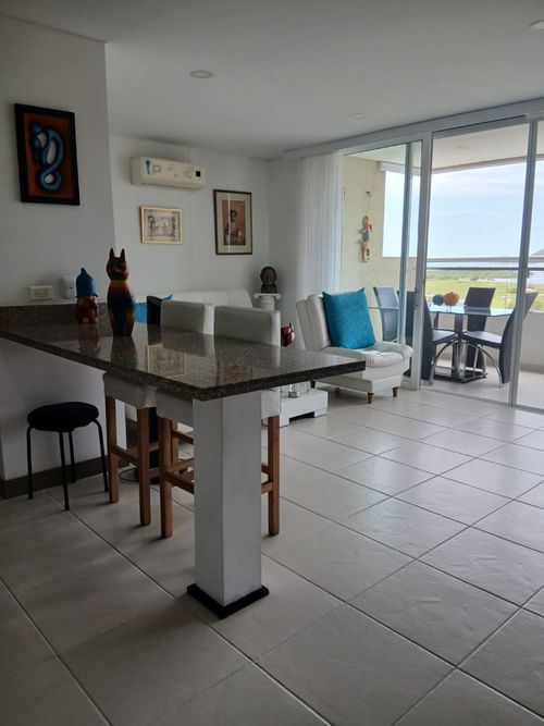 Apartamento de 2 alcobas en venta en Ecopetrol, Santa Marta, 88 m² · foto 2 de 16