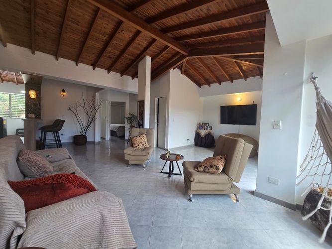 Apartamento de 2 alcobas en venta en Belén, Medellín, 80 m² · foto 5 de 18