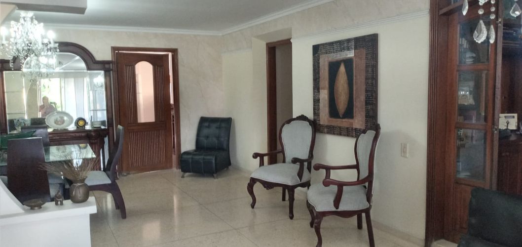 Apartamento de 4 alcobas en venta en El Country, Barranquilla, 142 m² · foto 2 de 12