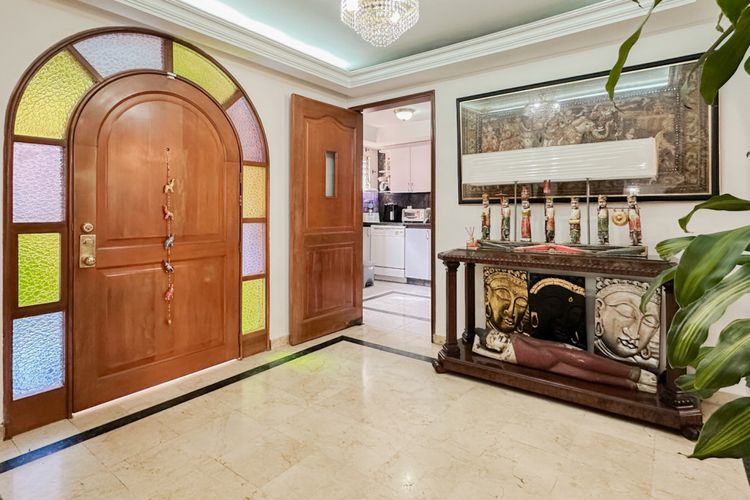 Casa de 5 alcobas en venta en Club De Los Lagartos, Bogotá, 267 m² · foto 4 de 24