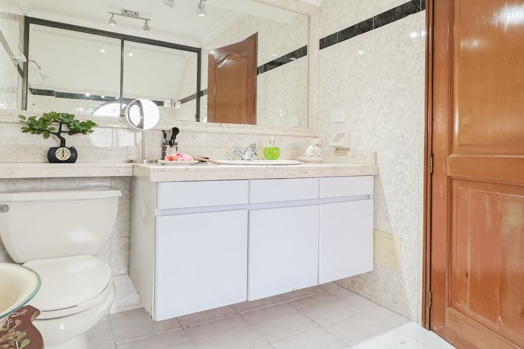 Casa de 5 alcobas en venta en Club De Los Lagartos, Bogotá, 267 m² · foto 15 de 24