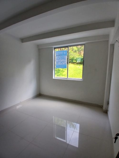 Apartamento de 3 alcobas en arriendo en El Poblado, Medellín, 88 m² · foto 16 de 17