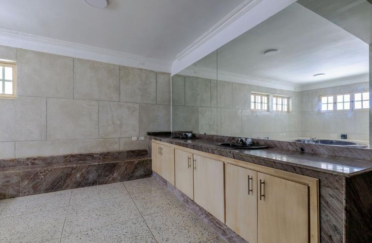Casa de 5 alcobas en arriendo en Pradomar, Puerto Colombia, 461 m² · foto 21 de 24