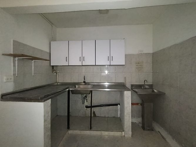 Local en arriendo en Laureles, Medellín, 90 m² · foto 8 de 17