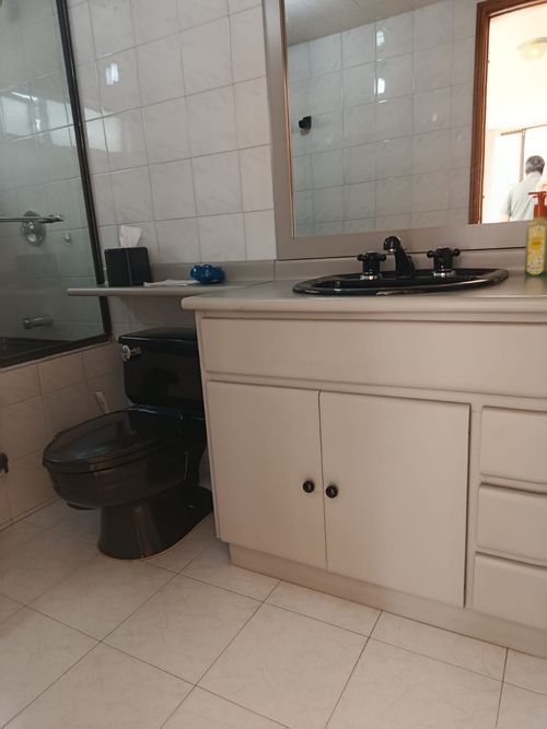 Apartamento de 5 alcobas en venta en Bella Suiza, Bogotá, 385 m² · foto 20 de 24