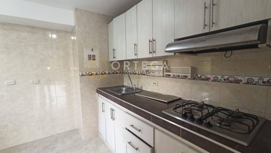 Apartamento de 3 alcobas en venta en El Carmen I, Floridablanca, 115 m² · foto 4 de 21