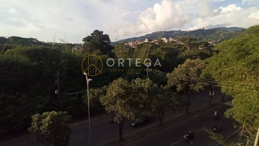 Apartamento de 3 alcobas en venta en El Carmen I, Floridablanca, 115 m² · foto 7 de 21