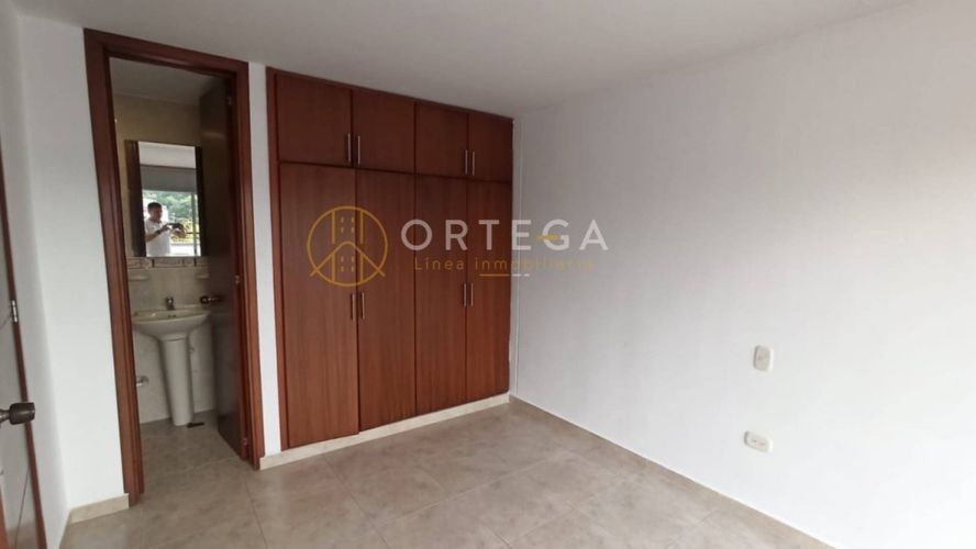 Apartamento de 3 alcobas en venta en El Carmen I, Floridablanca, 115 m² · foto 13 de 21