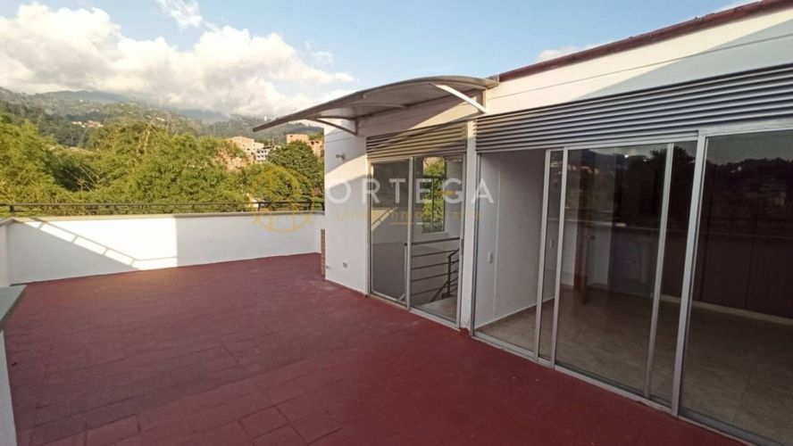 Apartamento de 3 alcobas en venta en El Carmen I, Floridablanca, 115 m² · foto 16 de 21