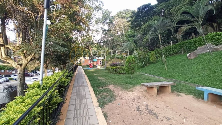 Apartamento de 3 alcobas en venta en El Carmen I, Floridablanca, 115 m² · foto 20 de 21