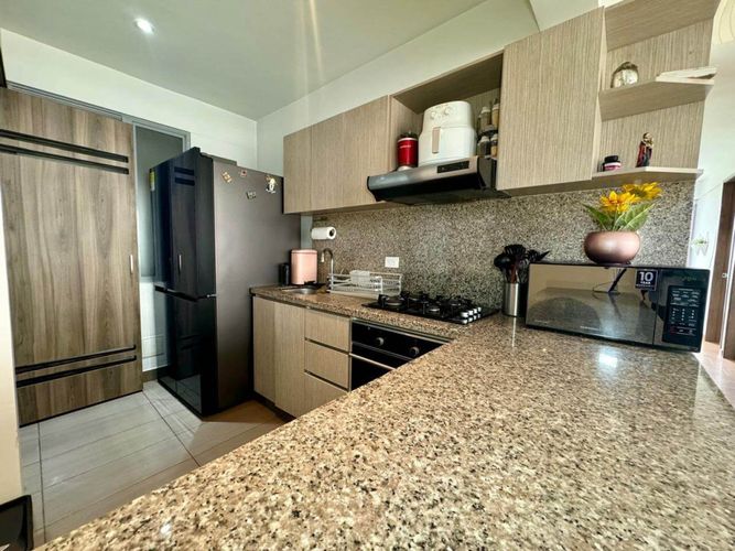 Apartamento de 3 alcobas en venta en El Rosario, Bogotá, 94 m² · foto 5 de 21
