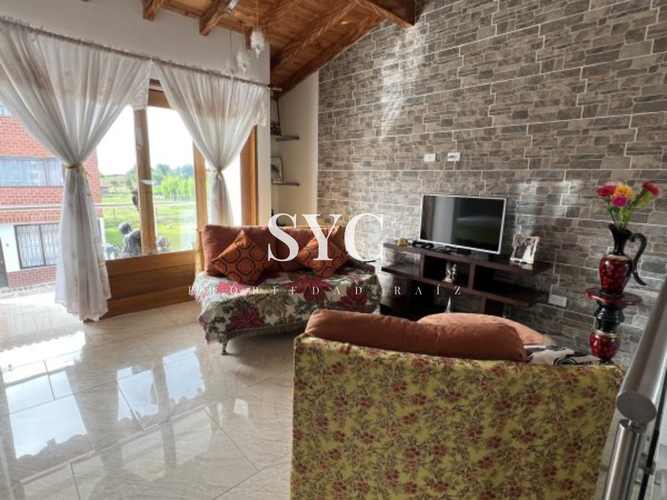 Casa de 3 alcobas en venta en El Carmen De Viboral, El Carmen de Viboral, 180 m² · foto 17 de 23