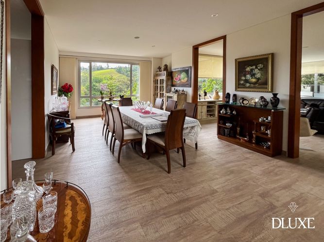 Casa de 5 alcobas en venta en Las Palmas, Medellín, 607 m² · foto 7 de 24