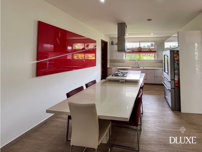 Casa de 5 alcobas en venta en Las Palmas, Medellín, 607 m² · foto 9 de 24