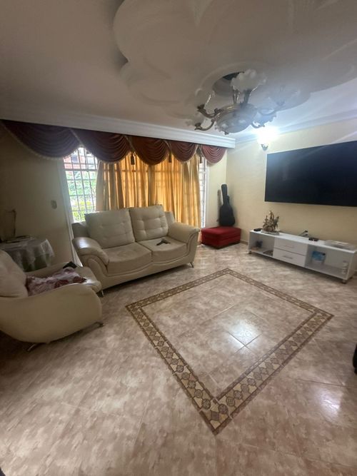 Casa de 4 alcobas en venta en Provenza, Bucaramanga, 300 m² · foto 22 de 24