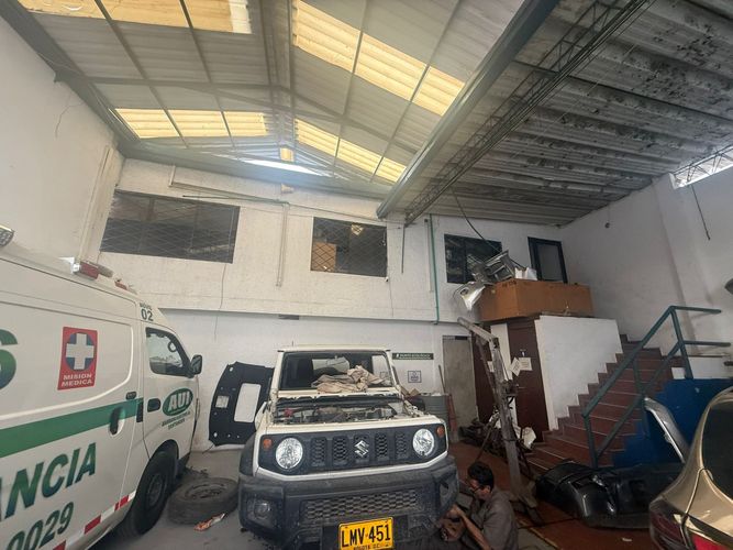 Bodega en venta en La Concordia, Bucaramanga, 300 m² · foto 4 de 12
