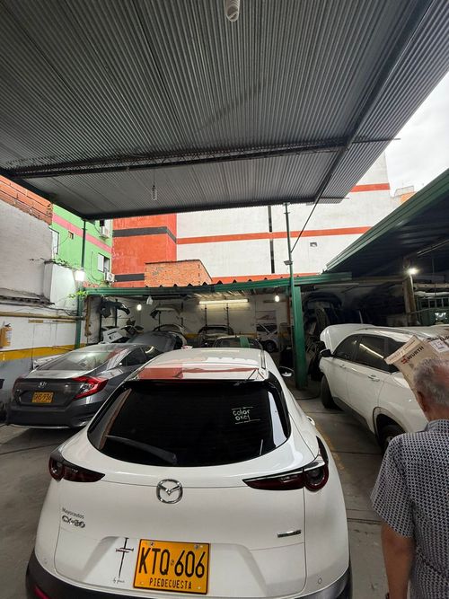 Bodega en venta en La Concordia, Bucaramanga, 300 m² · foto 11 de 12