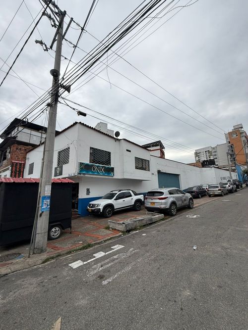 Bodega en venta en La Concordia, Bucaramanga, 300 m² · foto 12 de 12