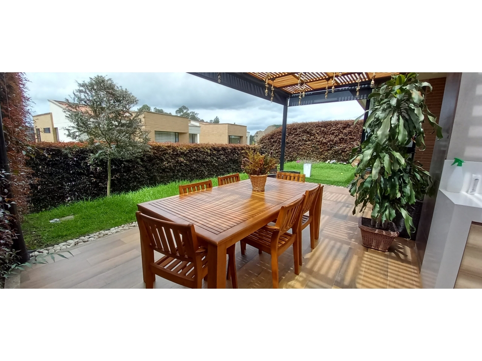 Casa en venta en Chuntame, Cajicá · foto 3 de 17