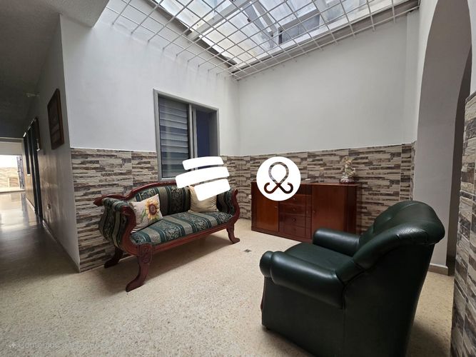 Casa de 5 alcobas en venta en San Bernardo, Medellín, 166 m² · foto 6 de 17